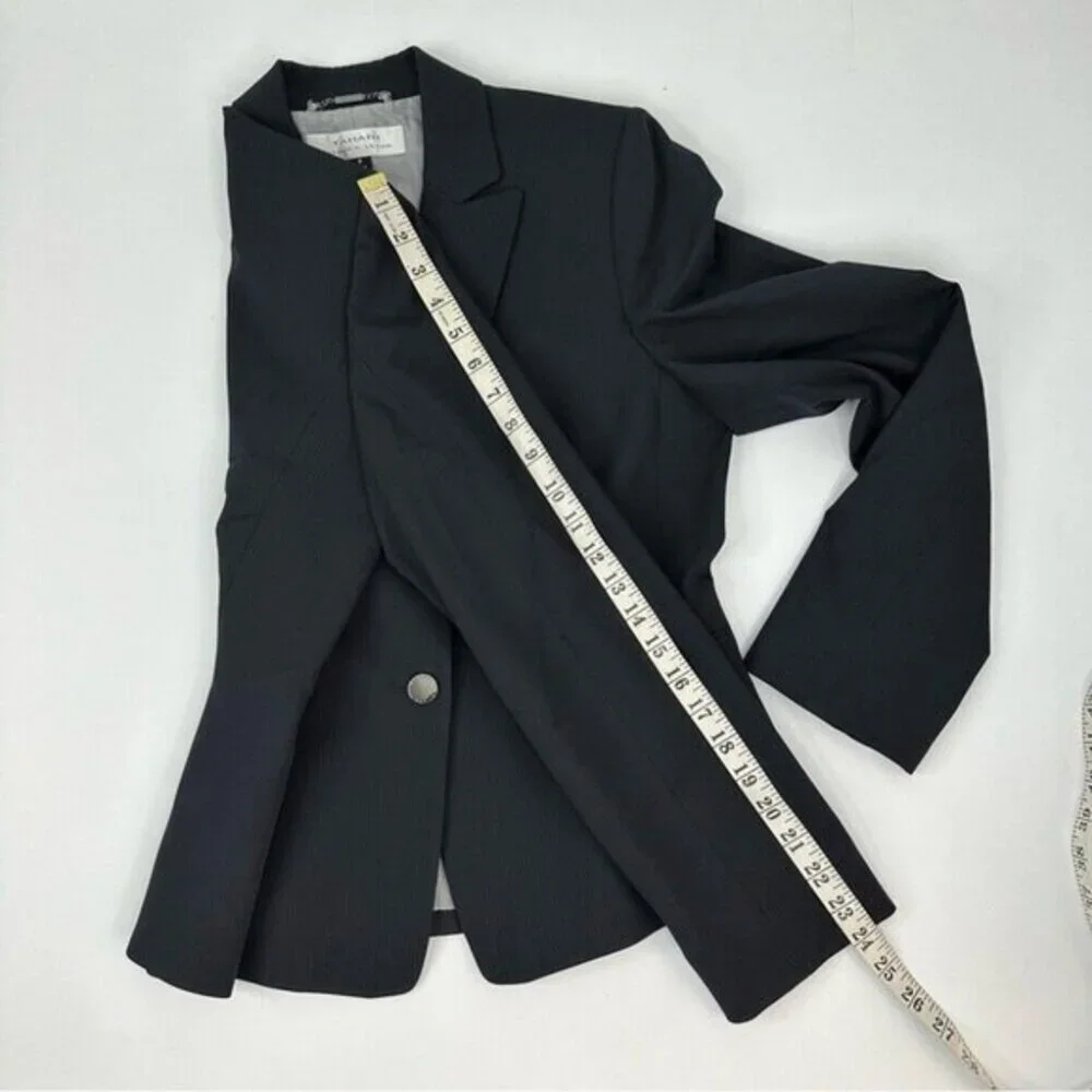 Tahari Arthur S Levine Women Navy Blue Pinstripe Two Button Blazer Jacket Size 8